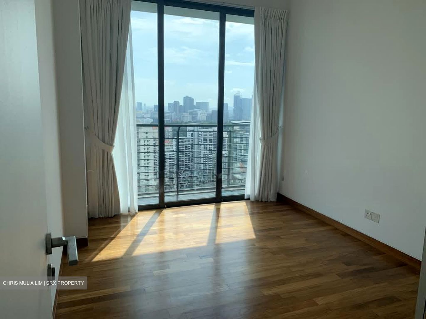 RiverGate (D9), Apartment #579189331